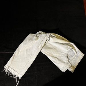 Light Wash Old Navy Distressed Boyfriend Jeans Size 16